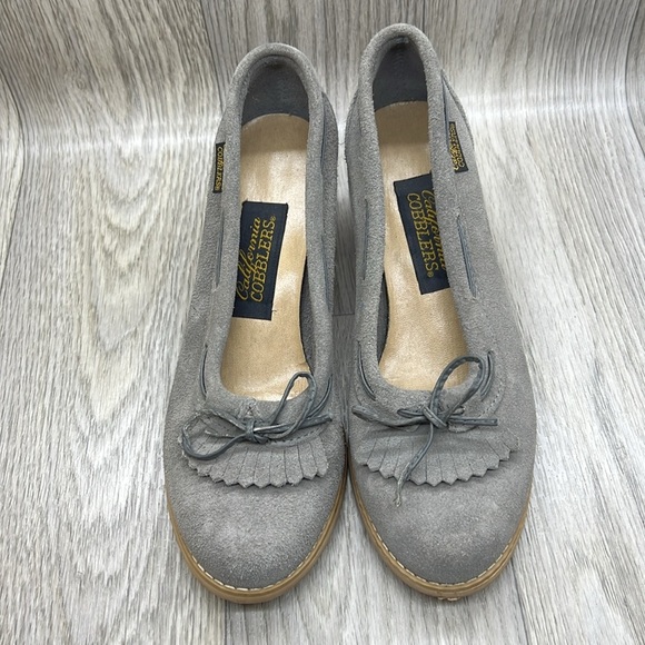 California Cobblers 1970s Suede wood Block Heel Pumps - Picture 2 of 13